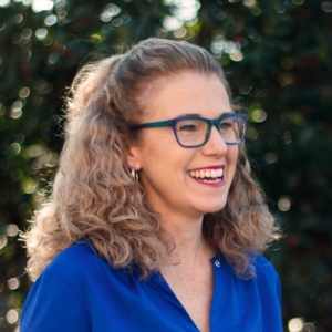 Danettte Amstein